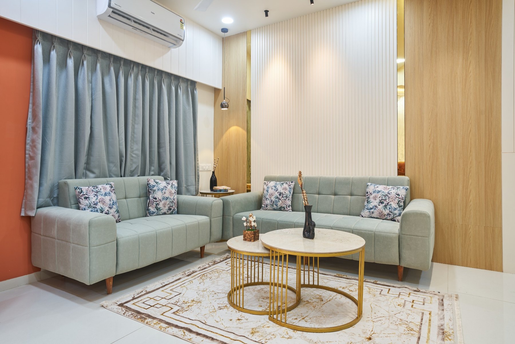 Warm Family Residence